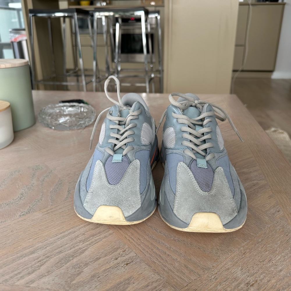 Yeezy boost 700 - Picture 5 of 8